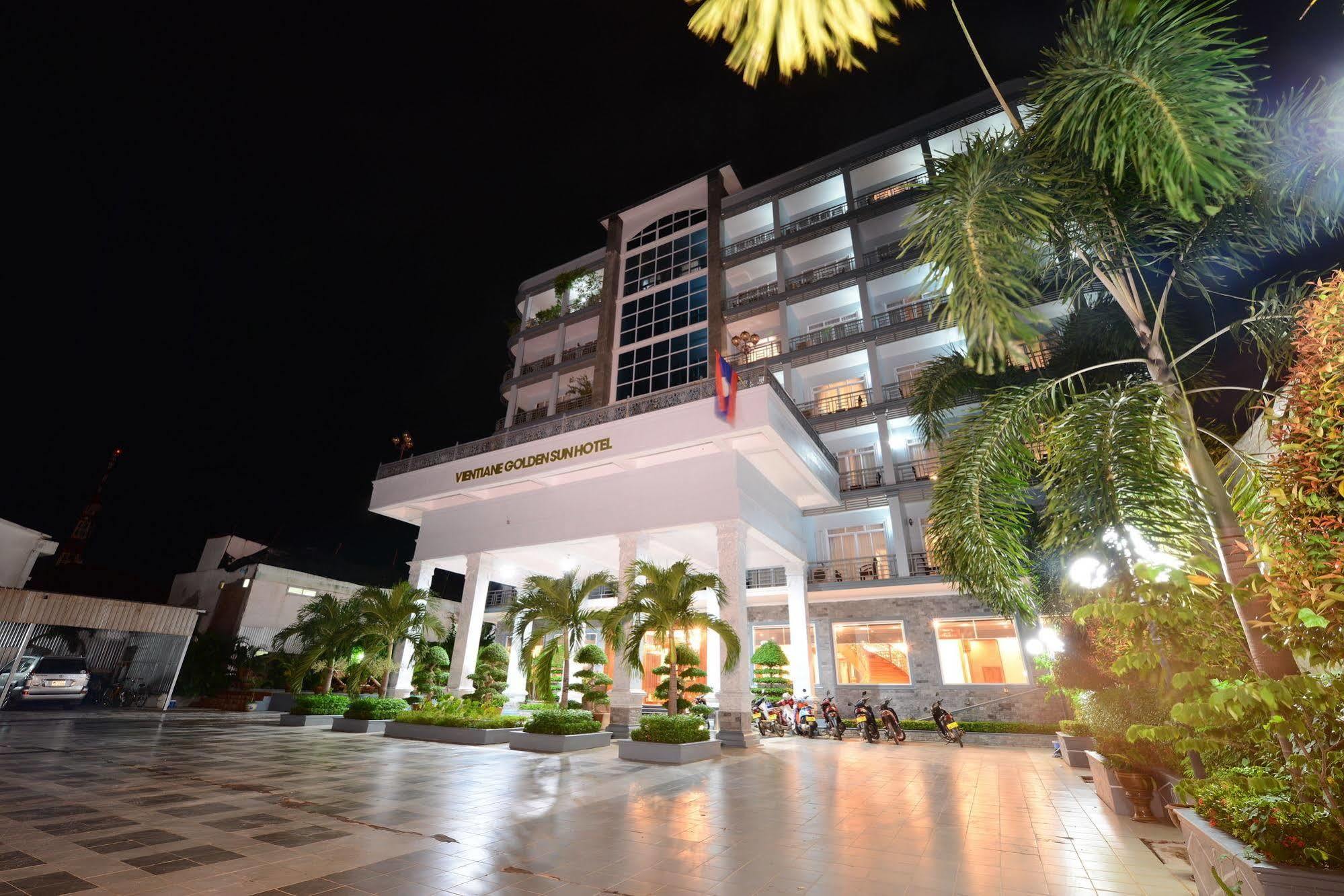 Vientiane Golden Sun Hotel Bagian luar foto