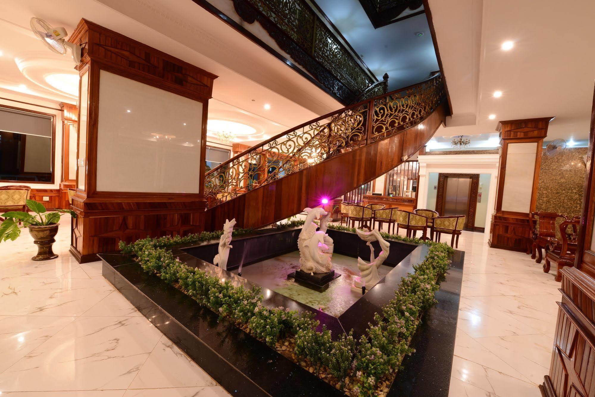 Vientiane Golden Sun Hotel Bagian luar foto